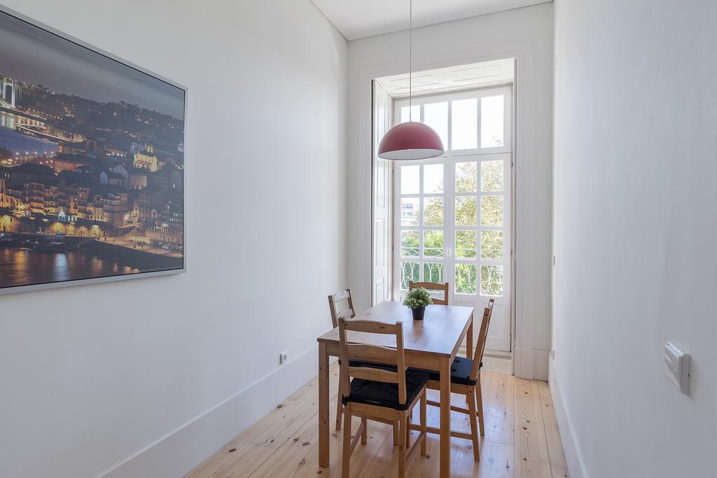 Viriato By Pcale Apartment Porto Luaran gambar